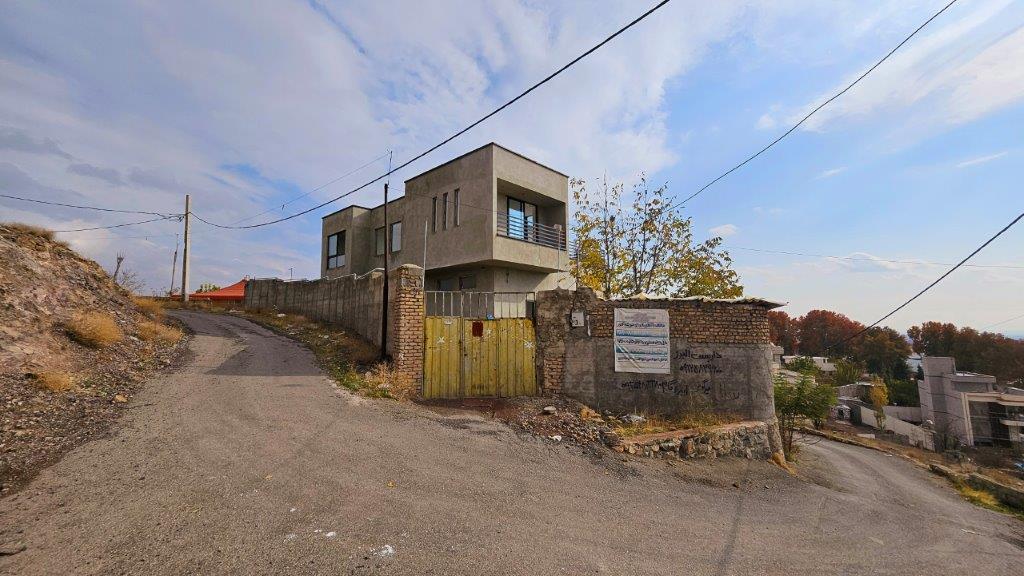 ویلای نیمه کاره گل سرخ برای فروش در شنده کوهسار با کد KR99-1020833 لیست شده در روما۲۴ - Roma24 - عکس ۰۱